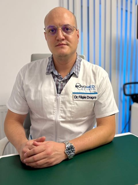 Dr. Dragoș Fășie, senior specialist in nephrology, at NOVOMED CLINIC Constanța